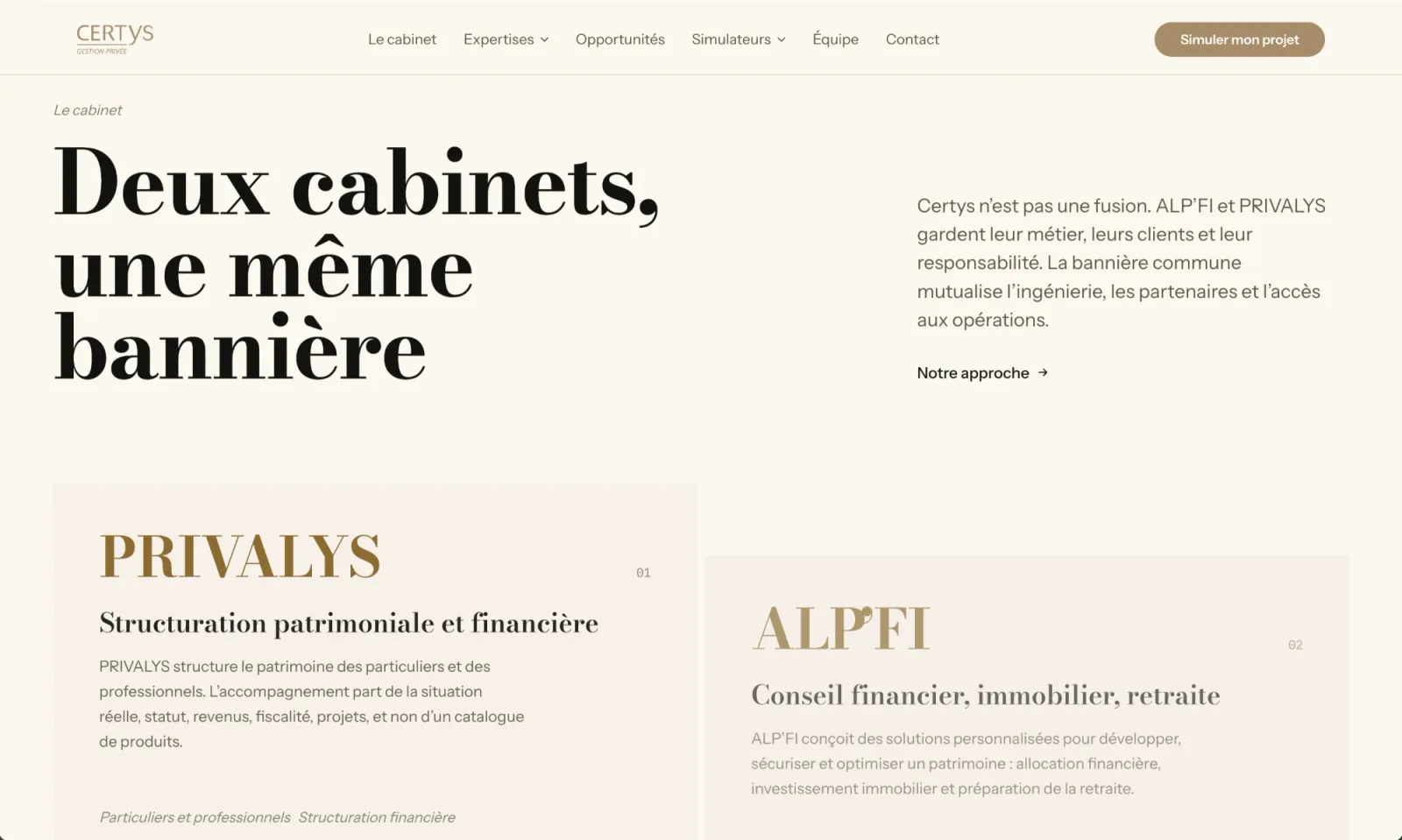 Section « Le cabinet » du site Certys : le titre « Deux cabinets, une même bannière », puis PRIVALYS et ALP'FI présentés dans deux blocs décalés, chacun avec son périmètre.
